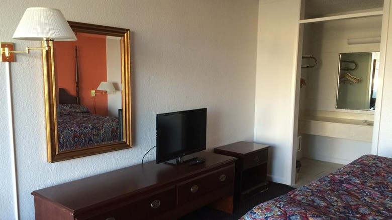 Motel 6 Tifton