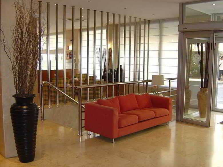 Hotel NH San Pedro