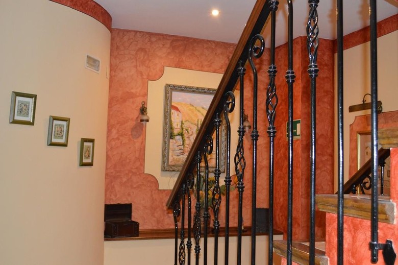 Hotel Don Javier (.)