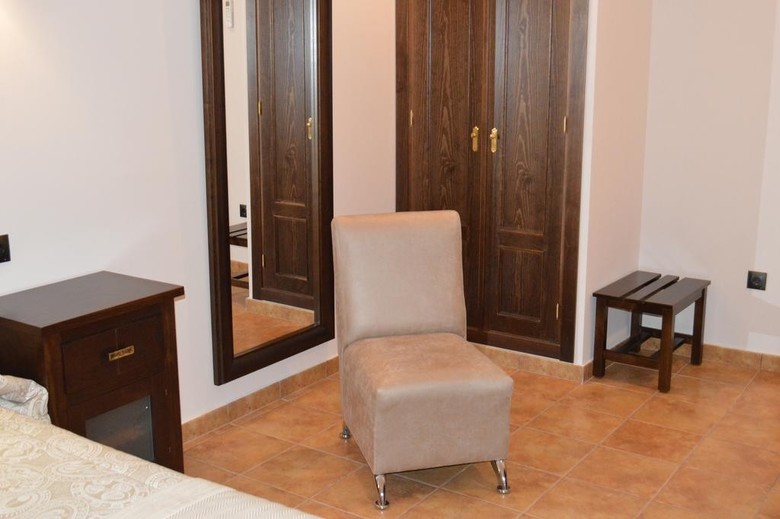 Hotel Don Javier (.)