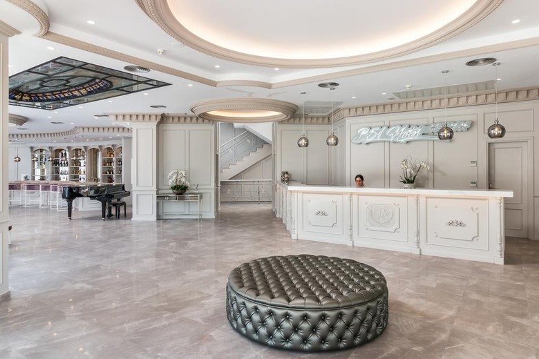 Hotel Park Plaza Suites