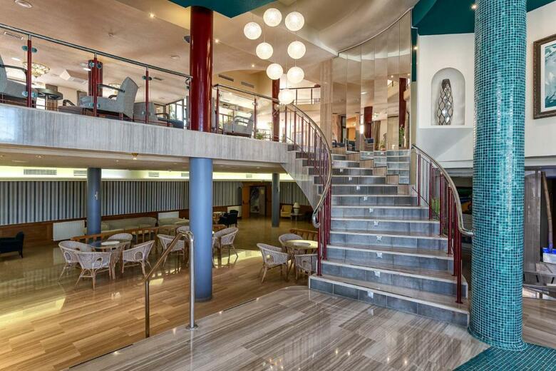Hotel Perla Marina
