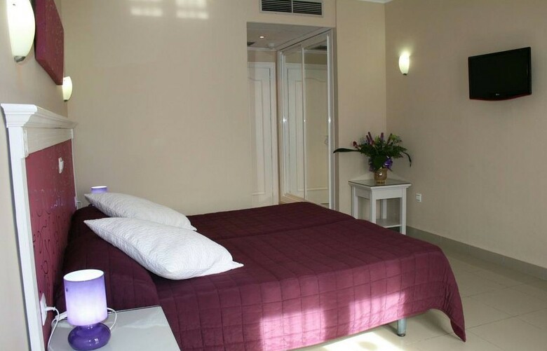 Hotel Plaza Cavana