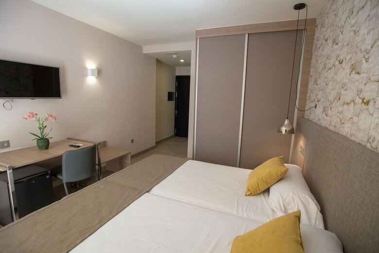 Hotel Marbella Inn