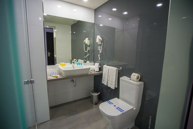 Hotel Marbella Inn