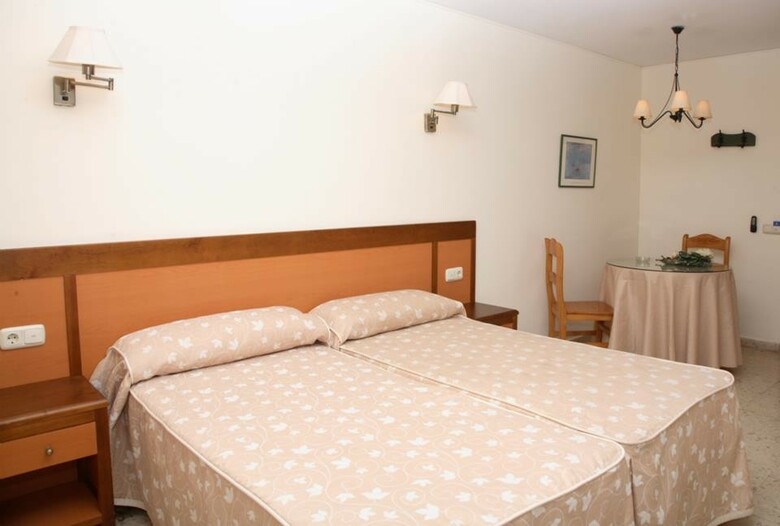 Aparthotel Puerto Azul
