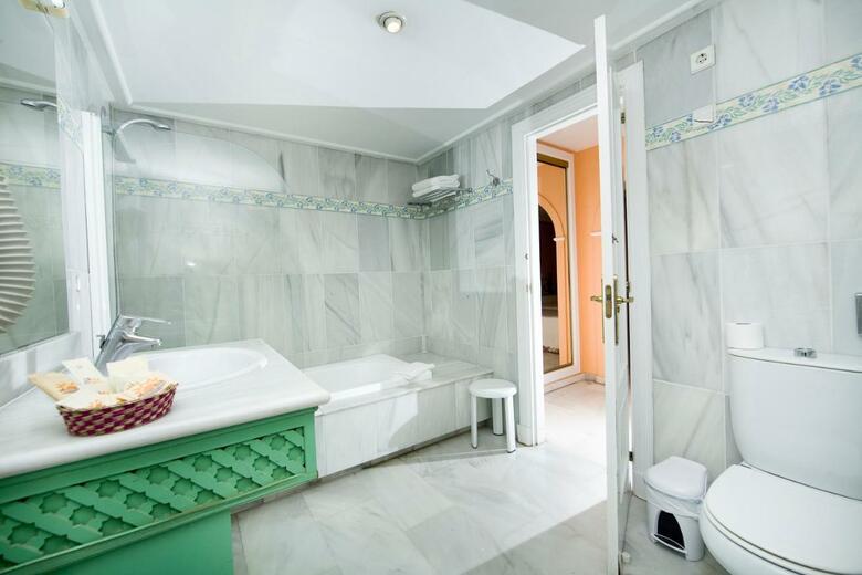 Hotel Monarque Sult�n