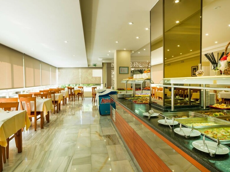 Hotel Monarque Rodeo