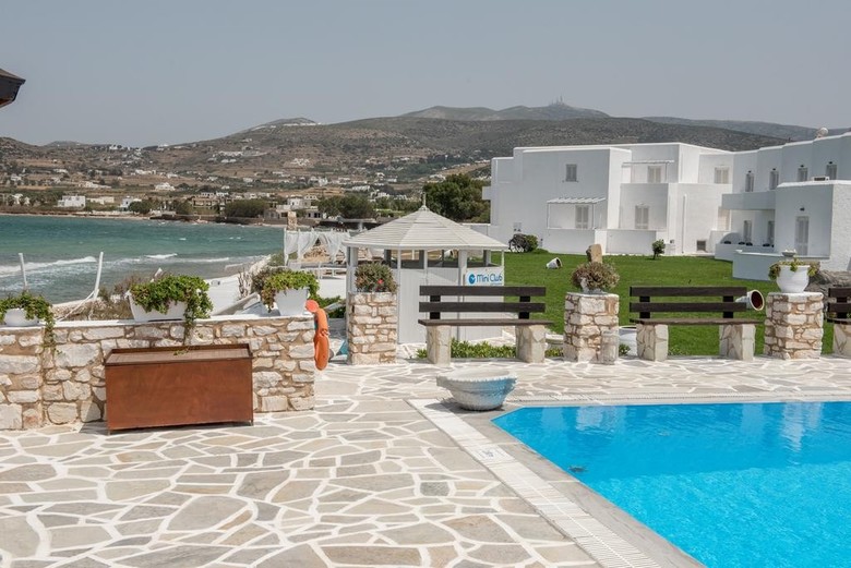 Hotel Holiday Sun