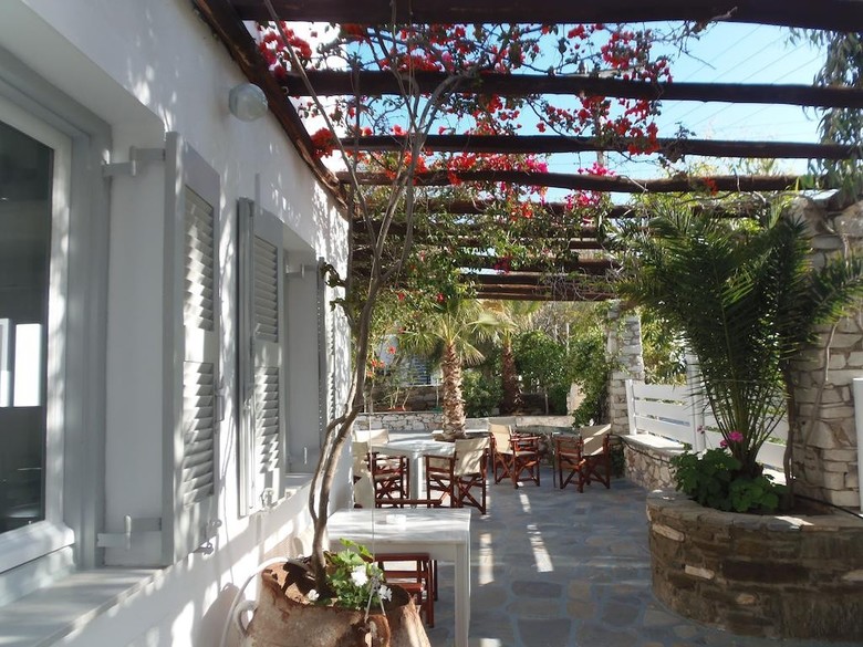 Hotel Manos
