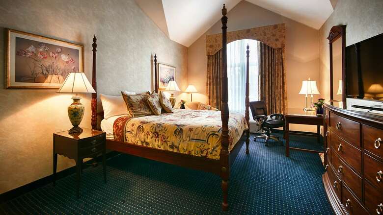 Hotel Best Western Plus Lawnfield Inn And Suites