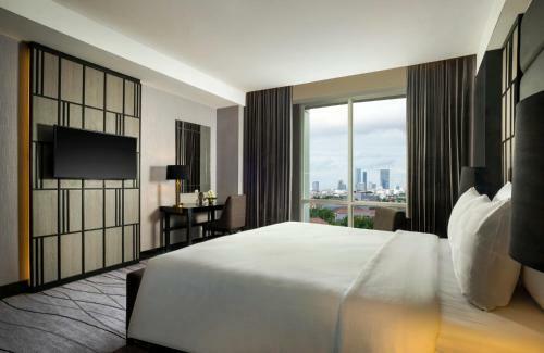 Hotel Royal Tulip Darmo Surabaya