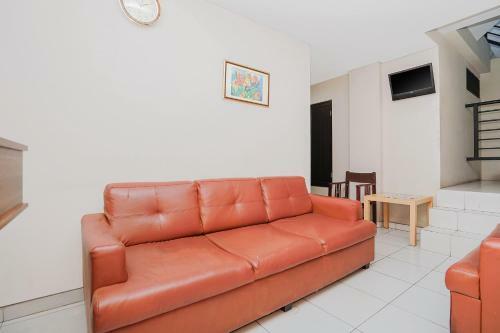 Hotel Oyo Flagship 748 Comfitel Tenggilis