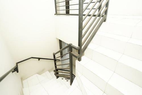 Hotel Oyo Flagship 748 Comfitel Tenggilis