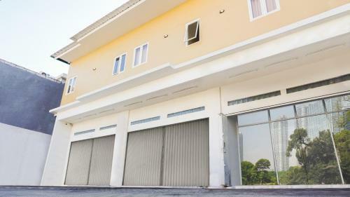 Hostal City Residence Kutai 32