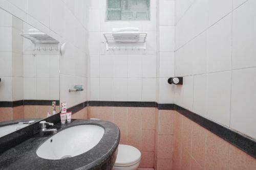 Hotel Vaccinated Staff - Oyo 658 Alibaba Residence