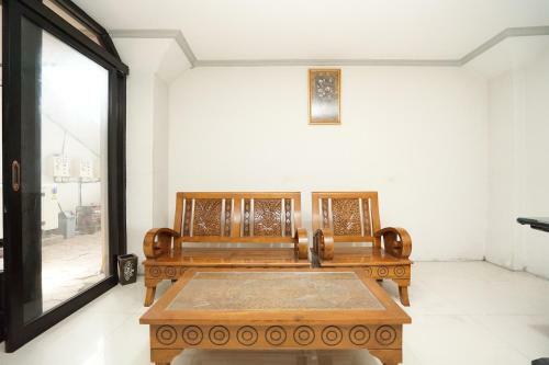 Hostal Griya Nina Syariah By Ecommerceloka