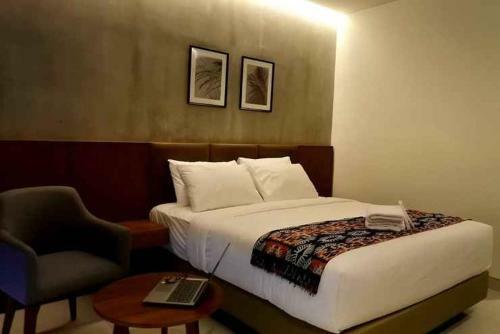 Kambaniru Beach Hotel And Resort
