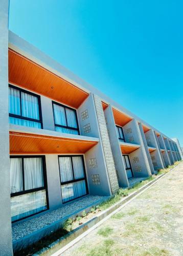 Kambaniru Beach Hotel And Resort