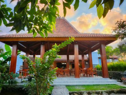 Hostal Villa Sindoro Village
