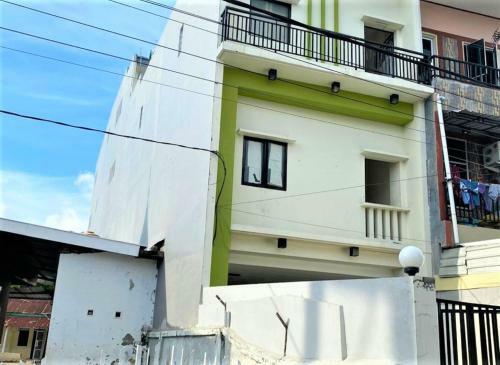 Hostal Guest House Onta Baru