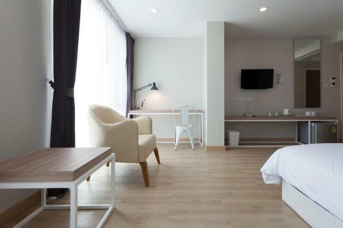 Easy Hotel 2