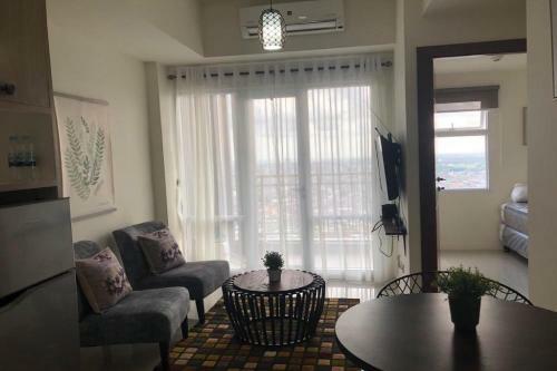 Vida View Apartment By Mitra Vida View