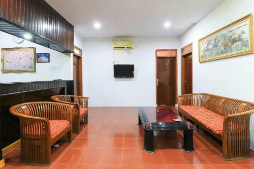 New Valentino Hotel Makassar