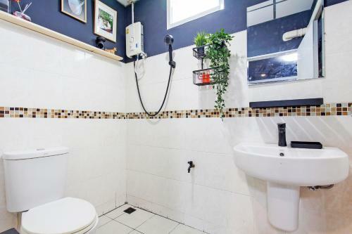 Albergue Cozzi By Grand Airport Resort