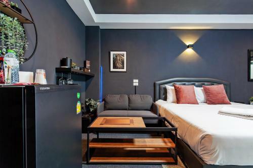 Albergue Cozzi By Grand Airport Resort