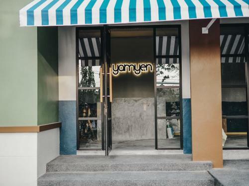 Yam Yen Hostel