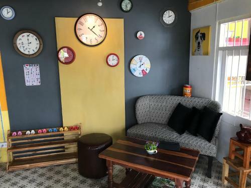 Hotel Gate 14 Inn