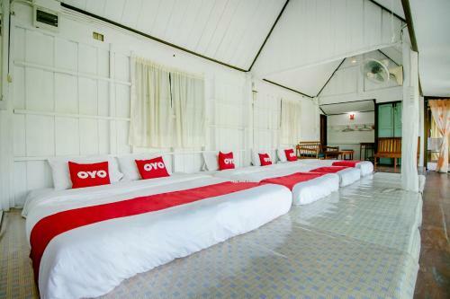 Hotel Oyo 402 Raknatee Resort