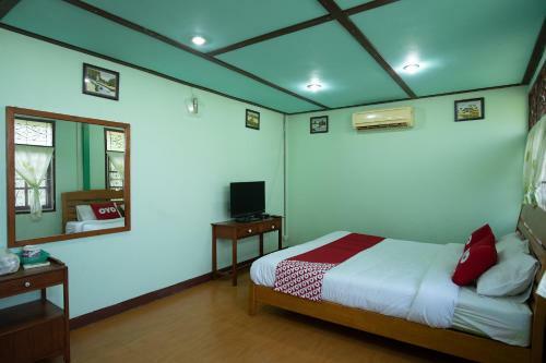 Hotel Oyo 402 Raknatee Resort