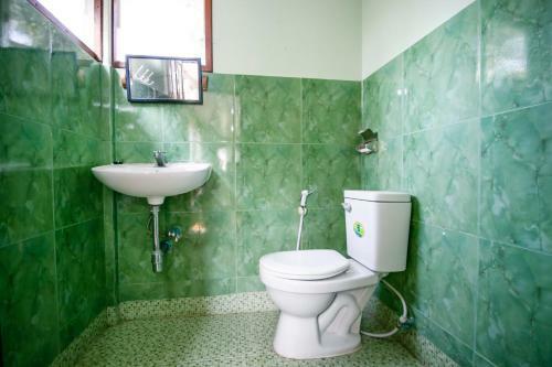 Hotel Oyo 402 Raknatee Resort