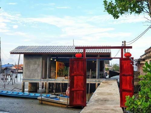 Baan Argong Homestay Pakphanang
