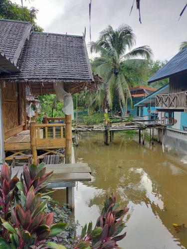 Nakhon Si Ban Na Homestay