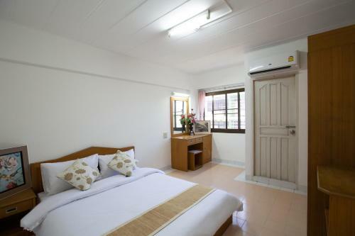 Hotel D Haus Ngamwongwan Residence
