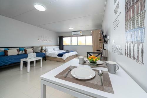 Apartamento Popular Condo Muangthong By Khun Eve