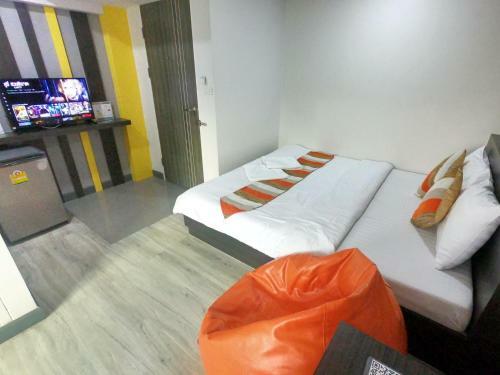 Aparthotel Riski Residence Bangbuathong