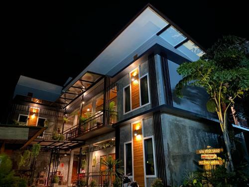 Hotel Nan Arena Place