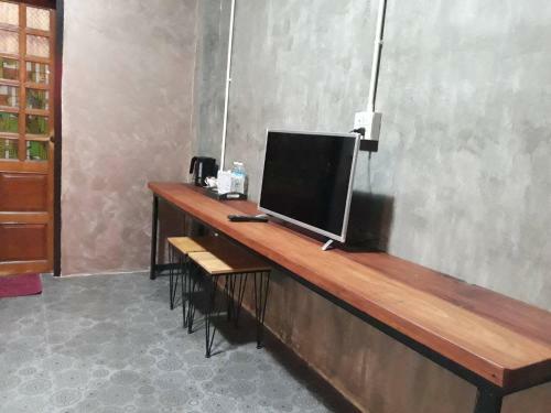 Hostal Baan 9'nan Guest Home In Nan City.