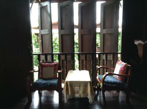 Banban Nannan Library And Guesthome