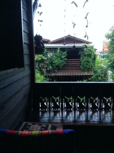 Banban Nannan Library And Guesthome