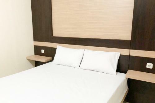 Hotel Yellow House Surabaya Redpartner