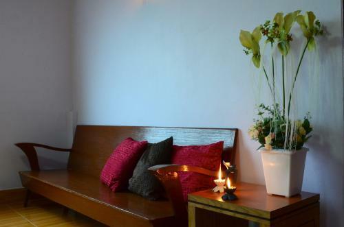 Hostal Phoonsab Hostel