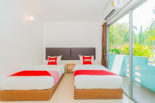 Hotel Oyo 614 Koh Lak Resort