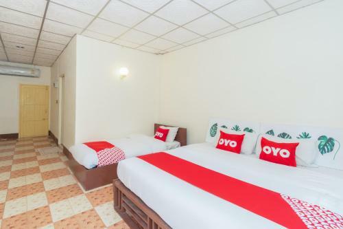 Hotel Oyo 614 Koh Lak Resort