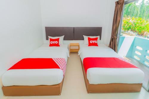 Hotel Oyo 614 Koh Lak Resort