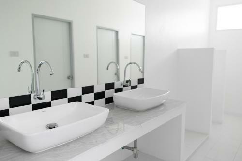 Munruk Hostel